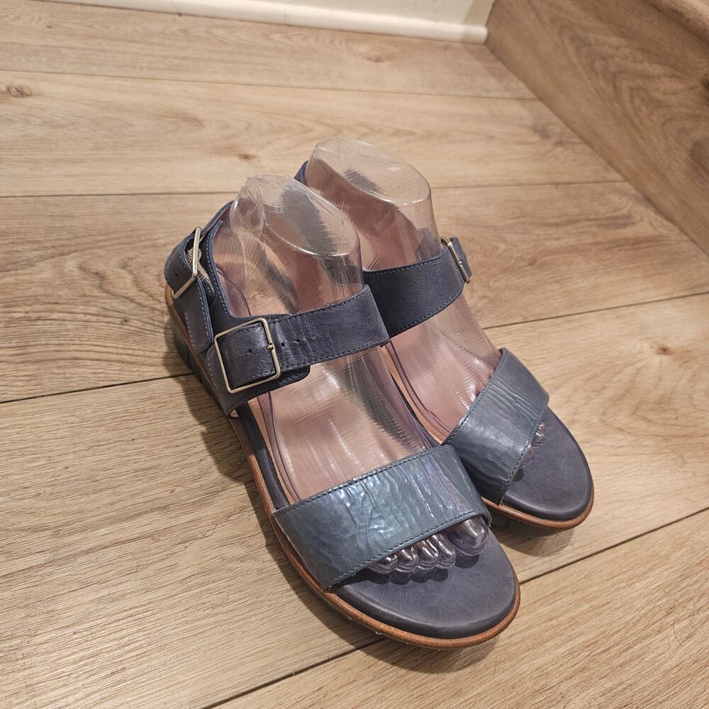 Wonders Blue Leather Block-Heel Sandals with Adjustable Buckled Strap Size 40
